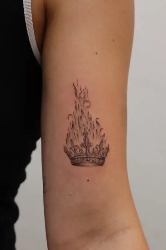 Realistika: @chromaticparadise Tattoo